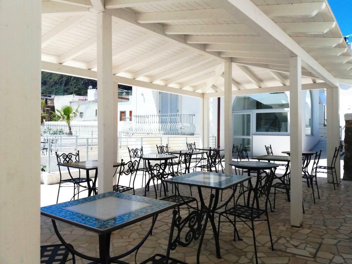 Odysseus Hotel Lipari  Exterior photo