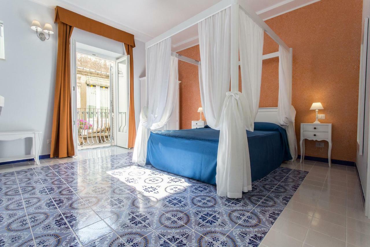 Odysseus Hotel Lipari  Exterior photo