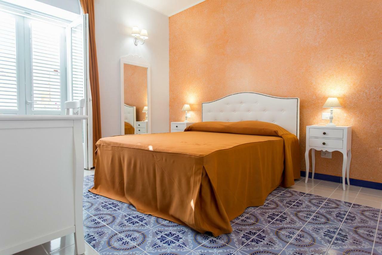 Odysseus Hotel Lipari  Exterior photo