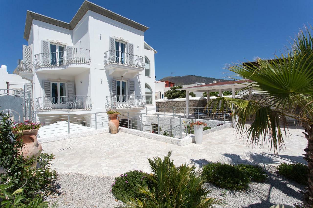 Odysseus Hotel Lipari  Exterior photo