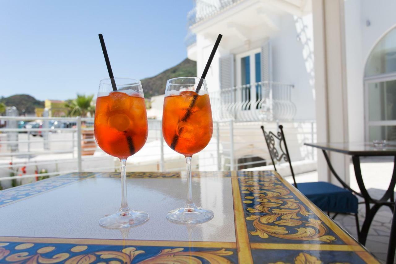 Odysseus Hotel Lipari  Exterior photo