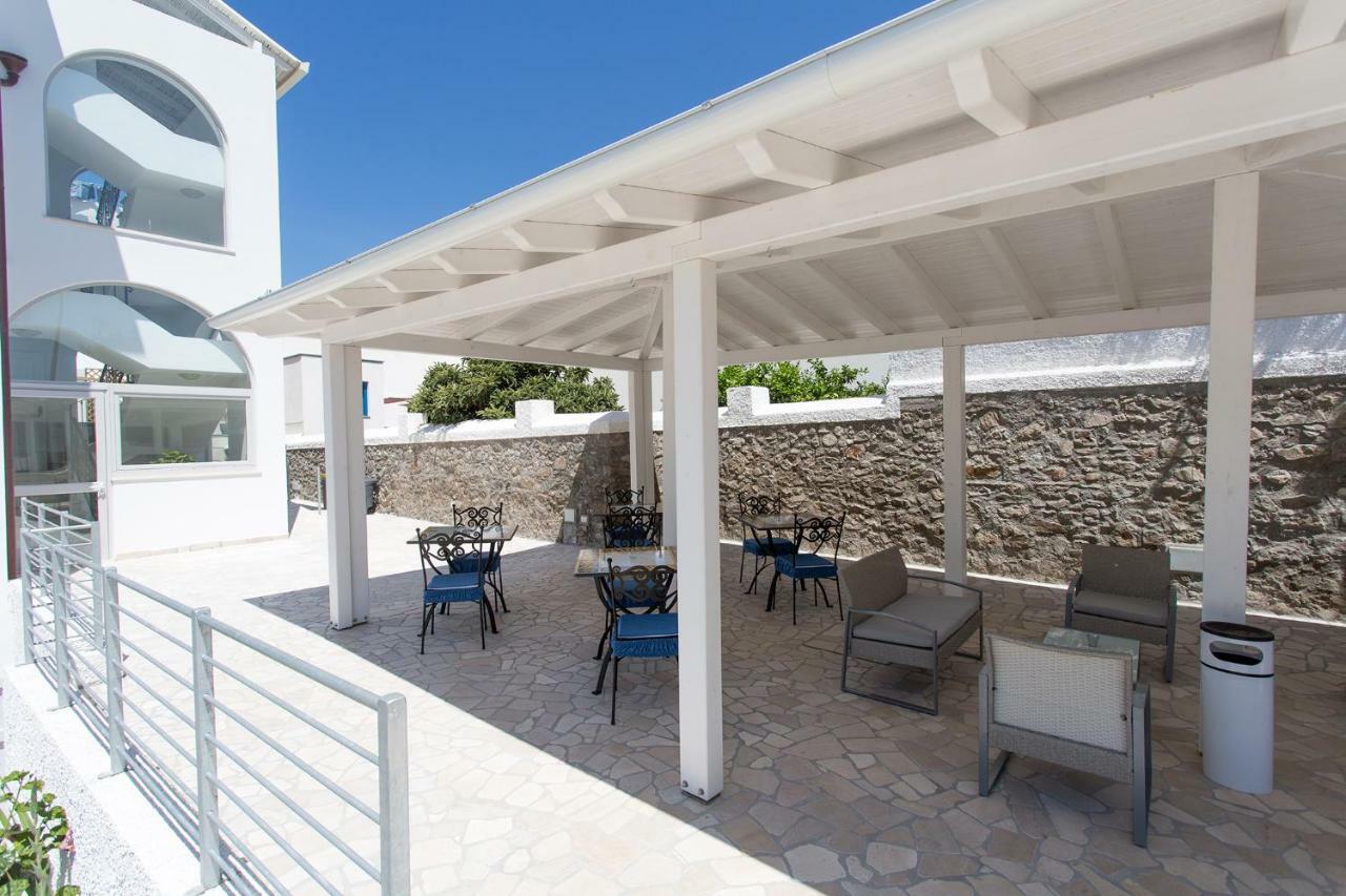 Odysseus Hotel Lipari  Exterior photo