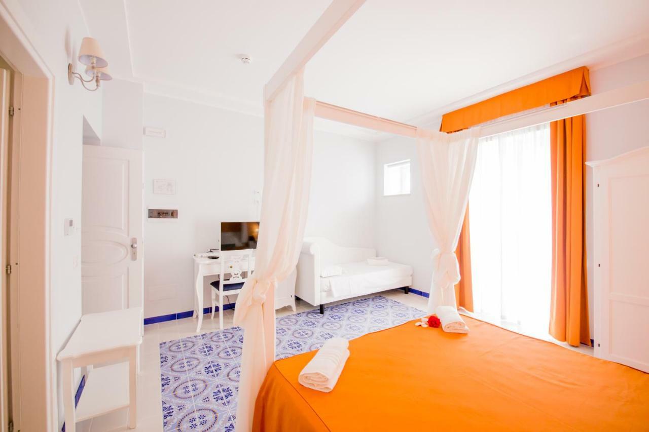 Odysseus Hotel Lipari  Exterior photo