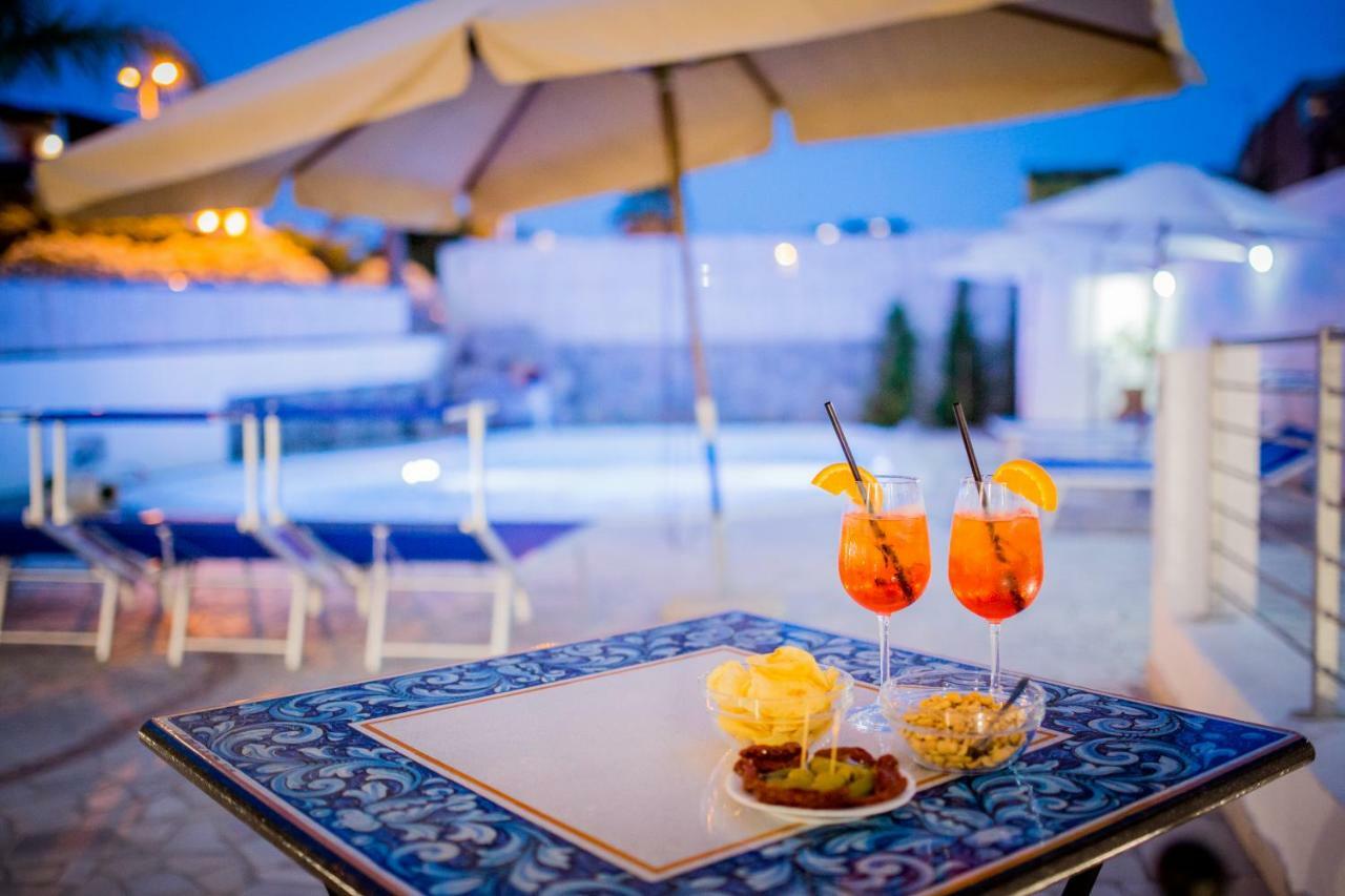 Odysseus Hotel Lipari  Exterior photo